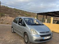 Usado Citroën Xsara Picasso Exclusive 110 CV (80 kW) 2006 Gris / plata Monovolumen