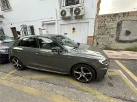 Usado Audi A1 Sportback S-Line 110 CV (80 kW) 2021 Gris / plata Utilitario