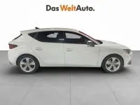 Usado Seat Leon FR 150 CV (110 kW) 2026 Blanco Familiar