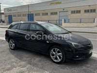 Usado Opel Astra Ultimate 145 CV (106 kW) 2021 Negro Familiar