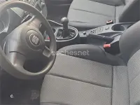 Usado Seat Leon Sport 102 CV (75 kW) 2007 Gris / plata Utilitario