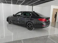 Usado BMW 520 Comfort Edition 190 CV (139 kW) 2018 Gris / plata Berlina
