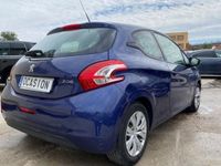 Usado Peugeot 208 82 CV (60 kW) 2014 Azul Utilitario