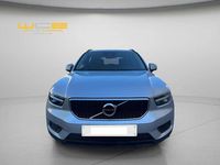 Usado Volvo XC40 156 CV (114 kW) 2018 Gris / plata SUV