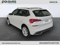 Usado Skoda Kamiq Sport 110 CV (80 kW) 2023 Blanco SUV