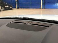 Usado Volvo XC40 Momentum 129 CV (94 kW) 2021 Blanco SUV