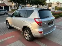 Usado Toyota RAV4 Executive 150 CV (110 kW) 2010 Plateado SUV
