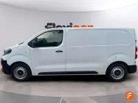 Usado Opel Vivaro 120 CV (88 kW) 2025 Blanco Monovolumen