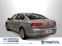 Usado VW Passat Sportline 150 CV (110 kW) 2017 Gris / plata Berlina