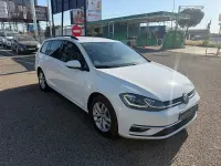 Usado VW Golf VIII 115 CV (84 kW) 2021 Blanco Familiar