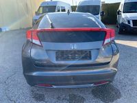 Usado Honda Civic Executive 120 CV (88 kW) 2015 Gris / plata Berlina