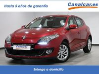 Usado Renault Mégane III Dynamique 110 CV (80 kW) 2013 Granate