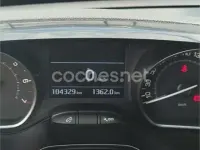 Usado Peugeot 208 82 CV (60 kW) 2019 Gris / plata Utilitario