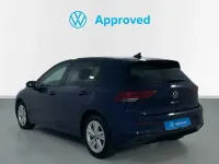 Usado VW Golf VIII Life 110 CV (80 kW) 2023 Azul Berlina