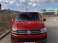 Usado VW Caravelle Trendline 102 CV (75 kW) 2016 Rojo Van