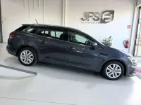 Usado Renault Mégane GrandTour 116 CV (85 kW) 2021 Gris Familiar