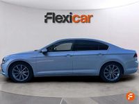 Usado VW Passat Advance 120 CV (88 kW) 2019 Gris Berlina