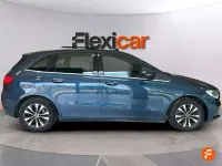 Używany Mercedes B180 116 KM (85 kW) 2019 Niebieski Minivan
