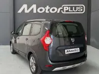 Usado Dacia Lodgy Lauréate 90 CV (66 kW) 2014 Azul Monovolumen