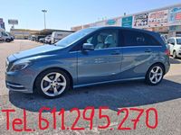 Usado Mercedes B180 109 CV (80 kW) 2013 Azul Monovolumen