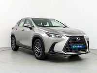 Usado Lexus NX300h Business Edition 197 CV (144 kW) 2022 Gris SUV