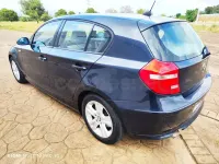 Usado BMW 118 143 CV (105 kW) 2007 Azul Utilitario