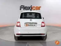 Usado Fiat 500 70 CV (51 kW) 2023 Blanco Utilitario