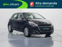 Usado Peugeot 208 Allure 110 CV (80 kW) 2017 Azul Utilitario