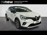 Usado Renault Captur Zen 145 CV (106 kW) 2022 Blanco SUV