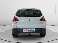 Usado Peugeot 3008 Allure 130 CV (95 kW) 2016 Blanco SUV