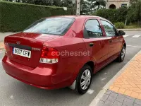 Usado Chevrolet Kalos SE 83 CV (61 kW) 2003 Rojo Berlina