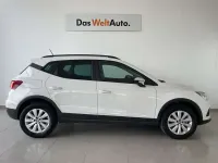 Usado Seat Arona Ecomotive 116 CV (85 kW) 2019 Blanco SUV