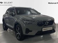 Nuevo Volvo XC40 Core 163 CV (119 kW) 2025 Gris / plata SUV