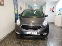 Usado Kia Venga 90 CV (66 kW) 2016 Gris / plata Utilitario