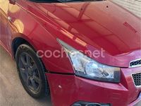 Usado Chevrolet Cruze LS 125 CV (91 kW) 2010 Rojo Berlina