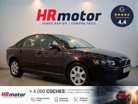 Usado Volvo S40 Momentum 136 CV (100 kW) 2005 Granate Berlina