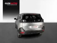 Usado Peugeot 5008 Allure 130 CV (95 kW) 2022 Gris / plata SUV