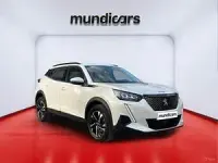 Usado Peugeot 2008 Allure 131 CV (96 kW) 2020 Blanco SUV