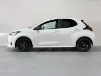 Usado Toyota Yaris Style 116 CV (85 kW) 2021 Blanco Utilitario