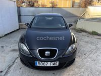 Usado Seat Leon Stylance 105 CV (77 kW) 2007 Negro Utilitario
