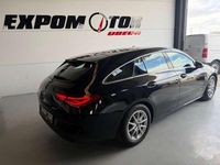Usado Mercedes CLA200 Shooting Brake 150 CV (110 kW) 2021 Negro Familiar