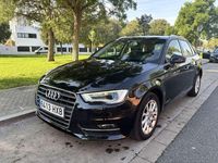 Usado Audi A3 Sportback Attraction 105 CV (77 kW) 2014 Negro Utilitario