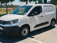 Usado Peugeot Partner 75 CV (55 kW) 2019 Blanco Monovolumen