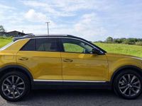 Usado VW T-Roc Sportline 190 CV (139 kW) 2018 Amarillo SUV