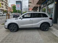 Usado Suzuki Vitara 129 CV (94 kW) 2023 Plateado SUV
