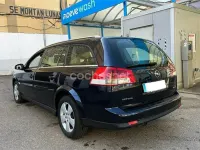 Usado Opel Vectra Elegance 177 CV (130 kW) 2005 Negro Familiar