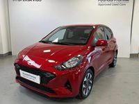 Usado Hyundai i10 67 CV (49 kW) 2025 Granate Utilitario
