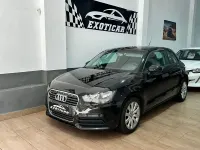 Usado Audi A1 Attraction 122 CV (89 kW) 2010 Negro Utilitario