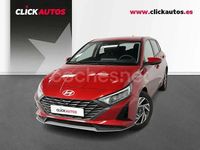 Usado Hyundai i20 84 CV (61 kW) 2025 Rojo Berlina