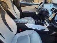 Usado Toyota Prius 122 CV (89 kW) 2018 Rojo Berlina